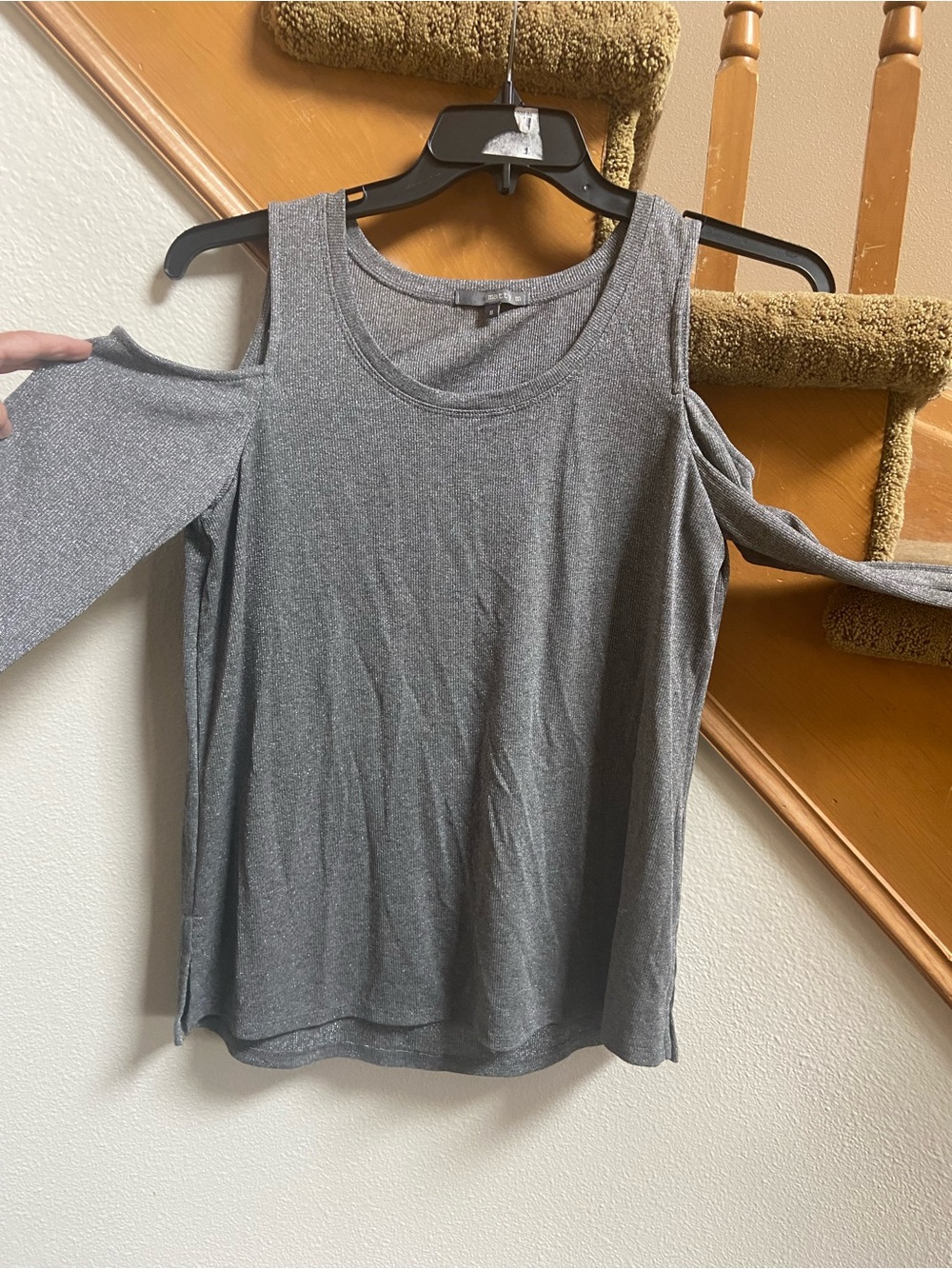 Matty M Silver Shimmery Cold Shoulder Long-Sleeve Top never worn women's size S